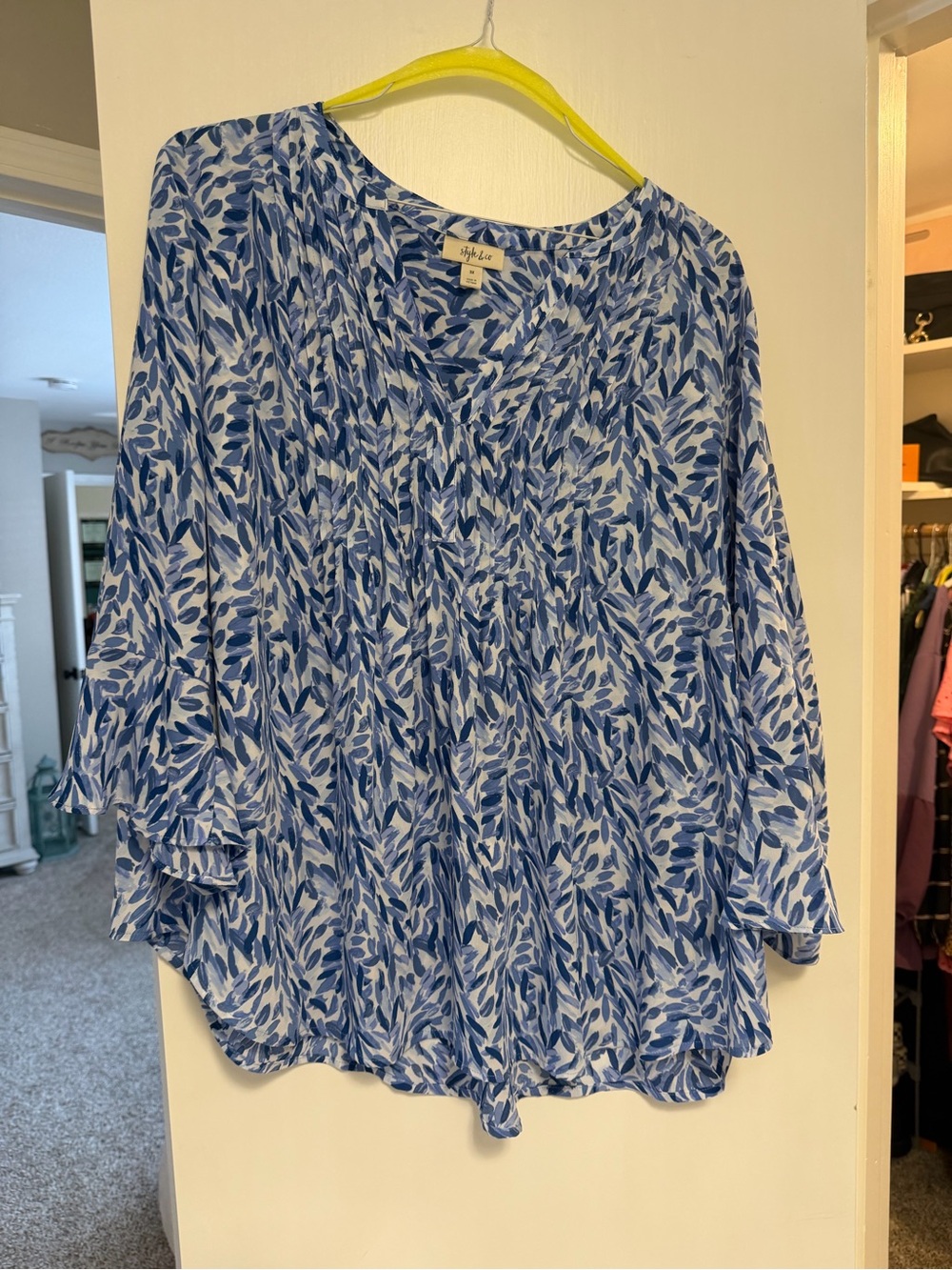 Style & Co. Blue Leaf-Print V-Neck Peasant Blouse